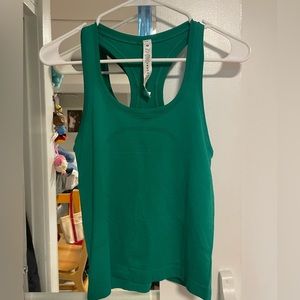 NWOT lululemon Swiftly Tech Racerback tank top race length